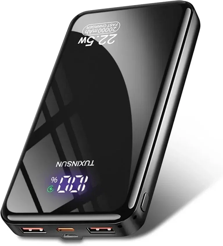 Ein schwarzes, rechteckiges Powerbank-Gerät mit abgerundeten Kanten und einer glänzenden Oberfläche. Oben rechts ist der Text "22.5 GW 20000mAh FAST CHARGER" abgedruckt. Unten in der Mitte ist ein digitales Display mit der Anzeige "78%" sichtbar.