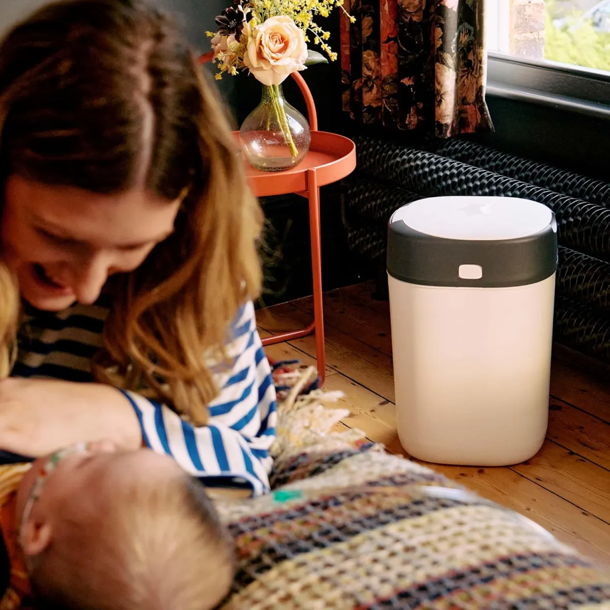 Tommee Tippee Twist and Click Advanced Windeleimer Hintergrund Tommee Tippee Twist and Click Advanced Windeleimer