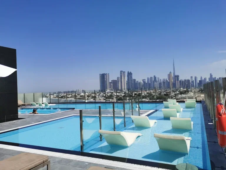 Dubai Urlaub im Al Khoory Courtyard Hotel