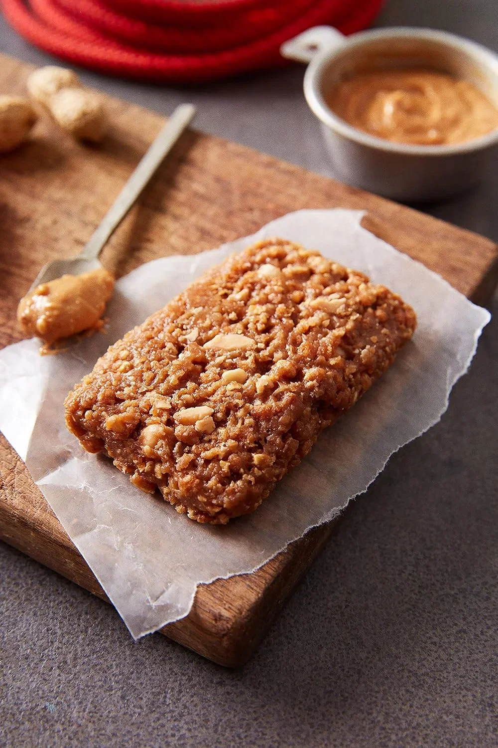 CLIF BAR Energieriegel mit pflanzlichem Eiweiß Crunchy Erdnussbutter 12er Pack (12x68g)