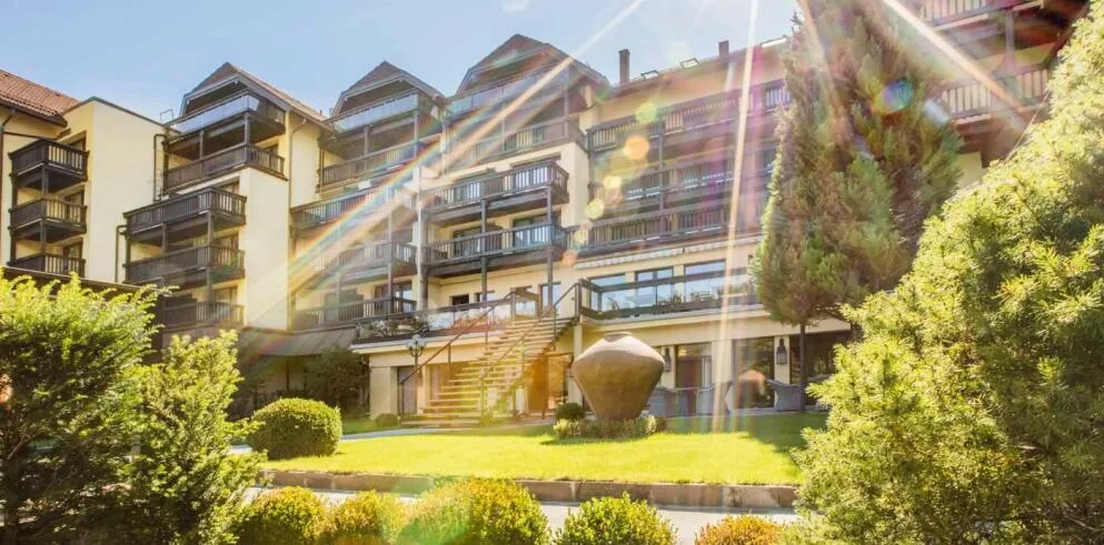 Parkhotel Luise Bad Herrenalb: 1 ÜN mit Frühstück & Wellness ab 57€