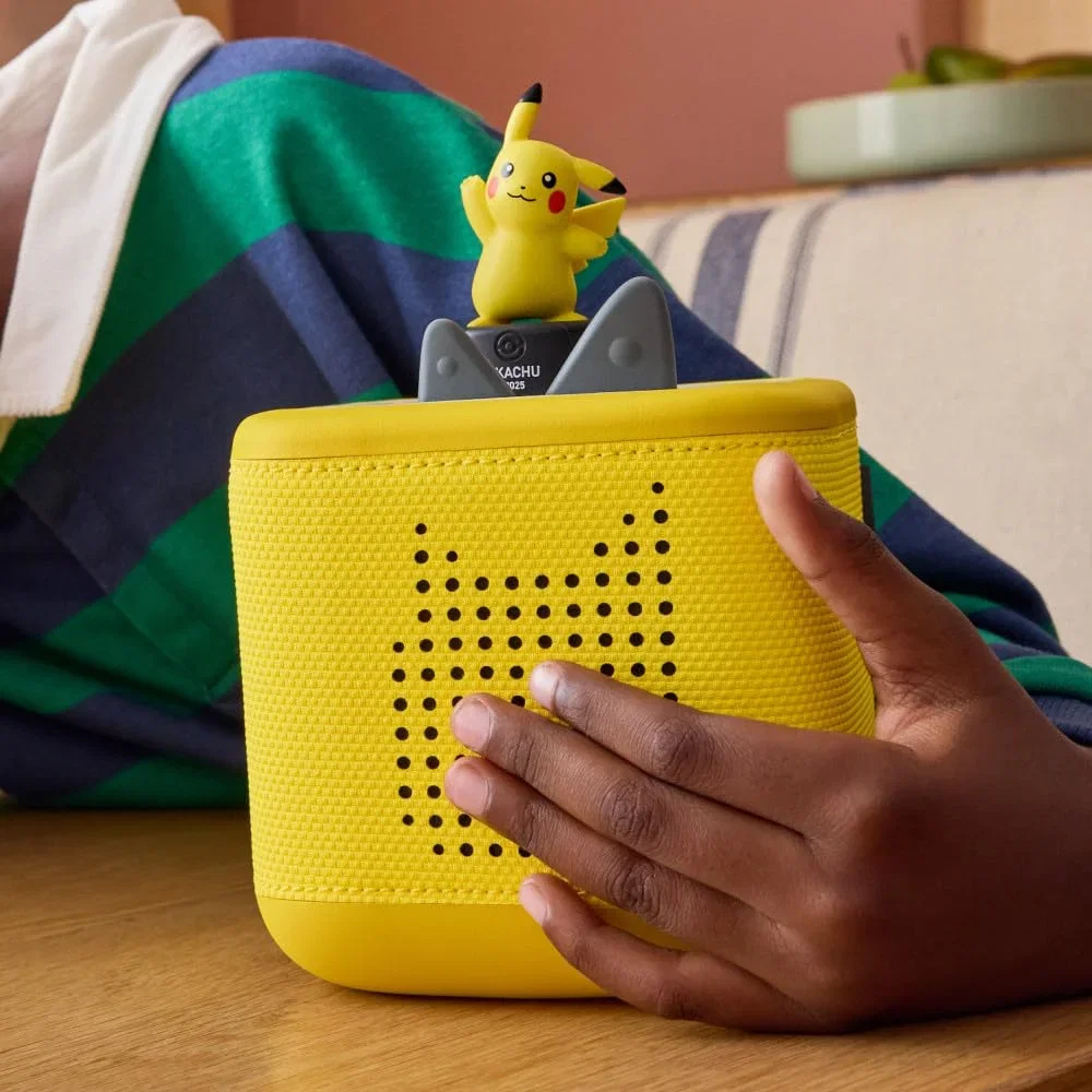 tonies Bundle Toniebox 2 (Gelb) mit Pokémon Hörfigur Pikachu Hörspiel- & Musikspaß für Kinder ab 5 Jahren
