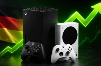 Xbox Series X und Series S vor einem grünen, nach oben gerichteten Preisanstieg