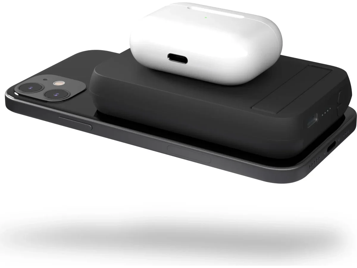 Zens Powerbank zum kabellosen Laden kompatibler Smartphones und Kopfhörer