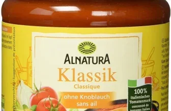 Glas Alnatura Klassik Tomatensauce ohne Knoblauch mit gelbem Etikett und goldener Schraubkappe
