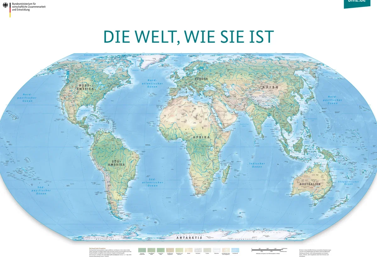 Equal-Earth-Weltkarte kostenlos bestellen – bis zu 5 Poster gratis