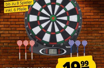 MUWO elektronische Dartscheibe mit Pfeilen vor Ziegelwand, Preis 19,99 Euro