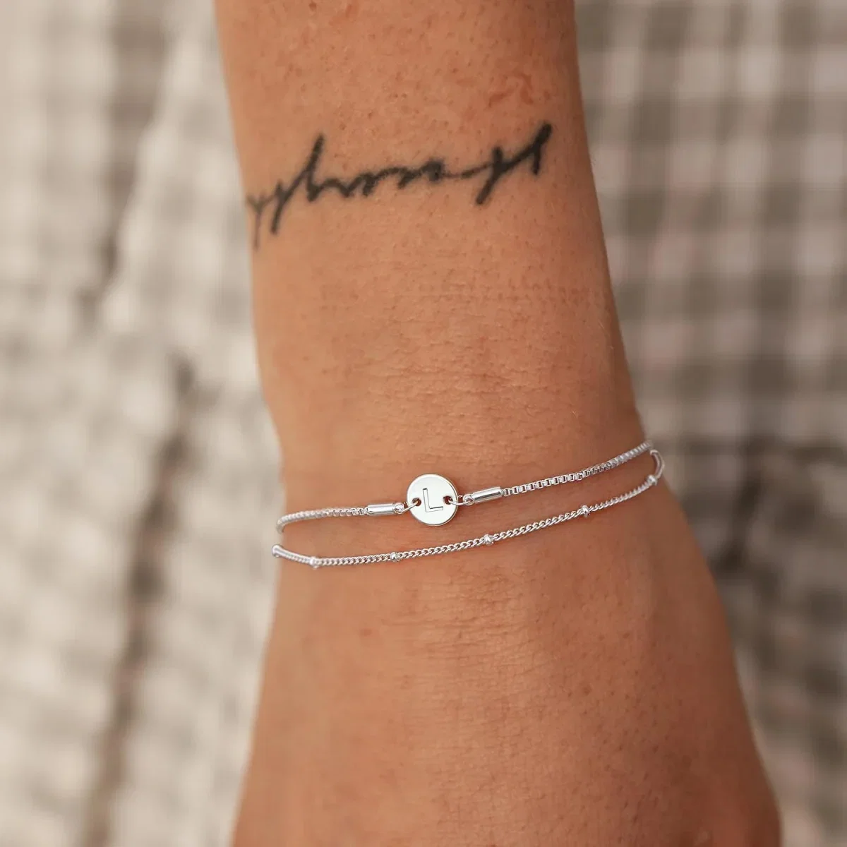 Mehrlagiges Initialen Armband Damen mit Buchstaben (Anhänger Verstellbar)