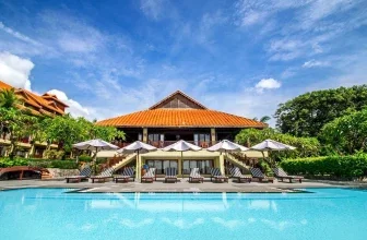 Vietnam mit tropischem Strand und Meer als Reiseziel der Pauschalreise