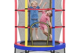 Songmics Kindertrampolin mit bunten Polstern und Sicherheitsnetz, zwei Kinder springen