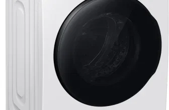 Weißer Samsung Waschtrockner mit schwarzem Frontlader-Tür und digitaler Anzeige