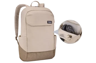 Beiger Thule Rucksack mit Fronttasche und Detailansicht des Innenraums mit Kopfhörern
