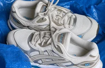 ASICS GEL-NYC 2.0 Sneaker in Cream und Smoke Grey