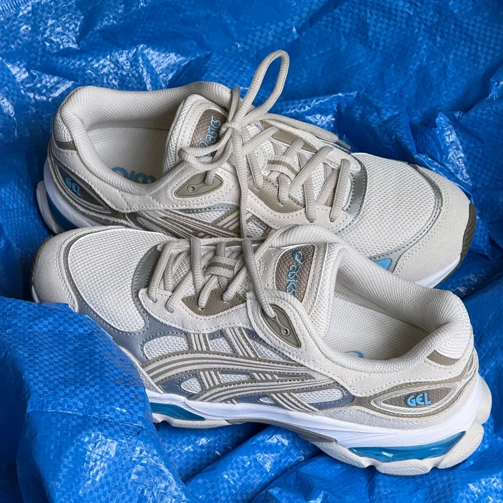 ASICS Gel-Nyc 2.0 1203A895-103 (Gr. 37 bis 46)