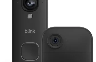 Blink Outdoor 4 Außenkamera mit Blink Wired Doorbell 2K+ und Sync Module Core in Schwarz