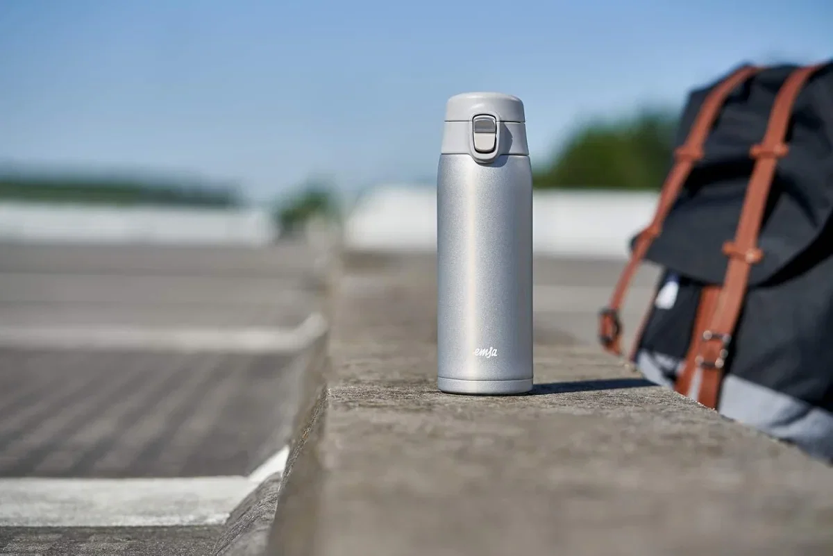 Emsa Travel Mug Light Thermobecher (400ml – 8h heiß, 16h kalt, 100% dicht)