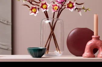 LEGO Botanicals Magnolienzweige 11510 mit fünf dekorativen Magnolienzweigen
