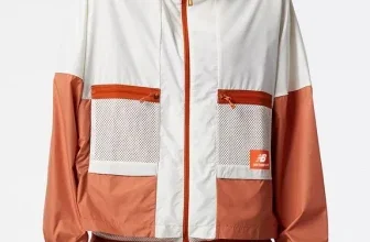 New Balance All Terrain Windbreaker für Damen in Sea Salt