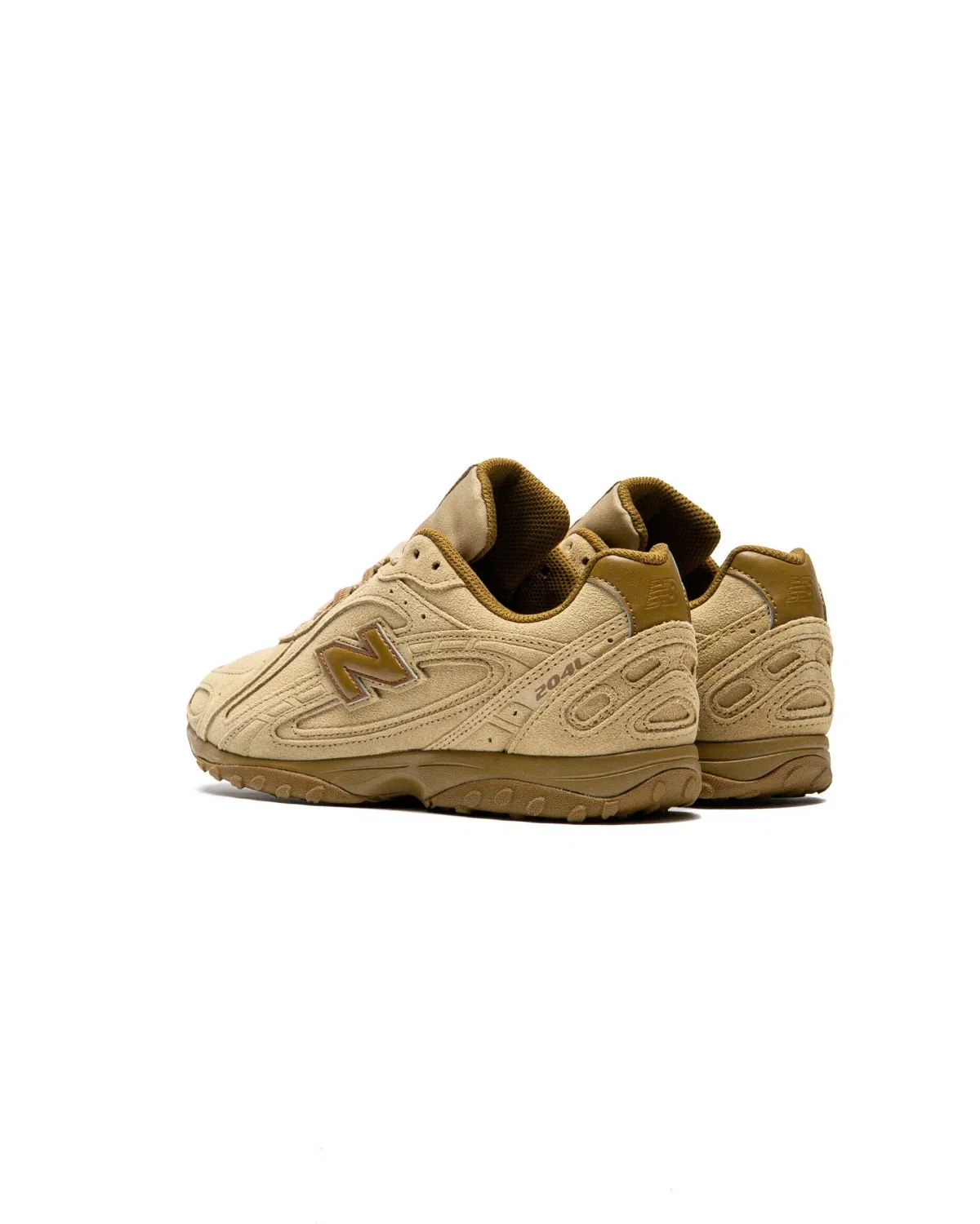 New Balance 204L Unisex-Retro-Sneaker in Beige und Braun