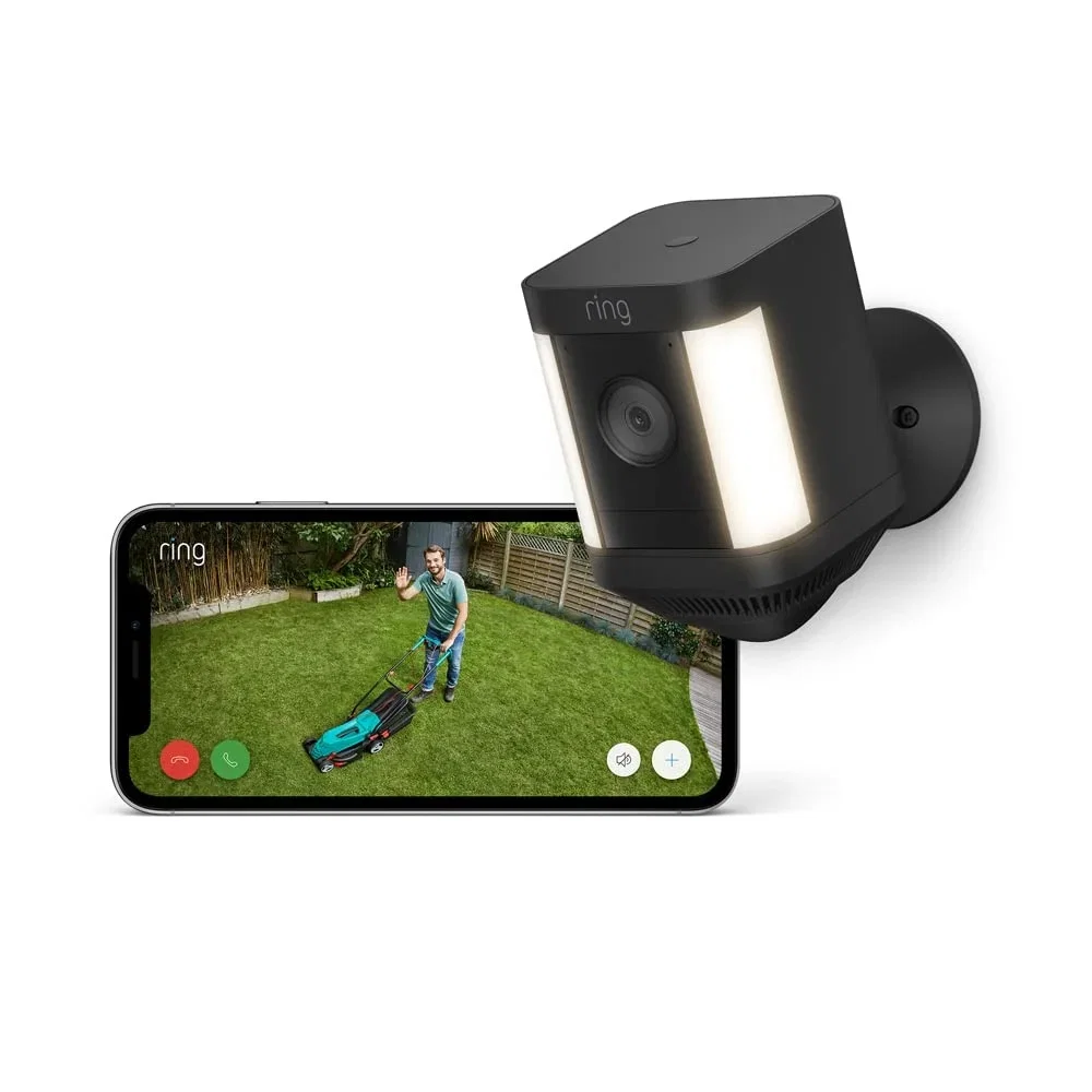 Ring Spotlight Kamera Plus Battery für den Außenbereich mit Bewegungserkennung und Farbnachtsicht