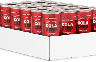24 rote Dosen Cola Zero by Amazon in einem weißen Karton
