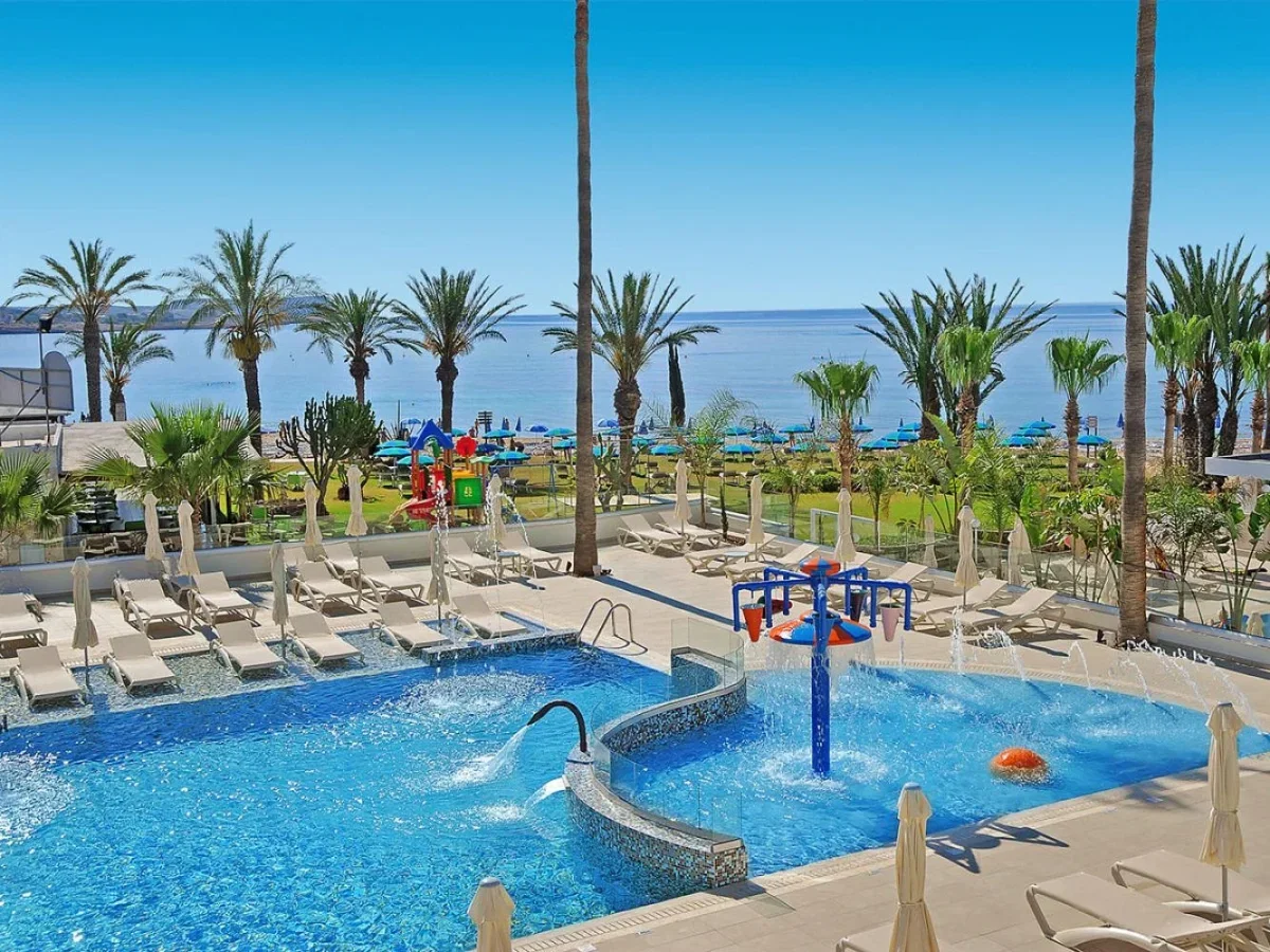 Urlaub in Agia Napa auf Zypern nahe dem Mittelmeer
