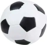 Lena Soft-Fußball (13 cm) für 2,54 € Prime/Thalia KultClub (statt 5,99 €)