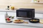 Panasonic NN-GD38HSGTG Mikrowelle mit Grill (1000 W, Dampfgarer, Pizza-Pfanne, 23 Liter) für 114,50 € inkl. Versand statt 177,44 €