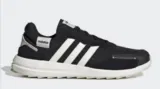 Adidas Retrorun Damen Schuh (Gr. 38 bis 44) für 27,62 € inkl. Versand statt 43,00 €