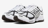 Nike Air Peg 2K5 FJ1909-100 Gr. 36,5-45,5 & 47 für 61,25 € inkl. Versand (statt 89,98 €)