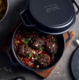 Tim Mälzer Profi Gusseisen Bräter 26 cm, 3,5 L, Schmortopf (alle Herdarten)