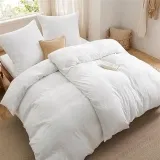 BEDSURE Bettwäsche-Set 4-teilig (135 x 200cm + 80x80cm) für 21,41 € inkl. Prime-Versand