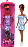 Barbie Fashionistas Puppe (schulterfreies Jeanskleid, Haargummi, Schuhe) für 12,24 € inkl. Prime-Versand (statt 15,24 €)