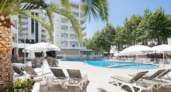 Spanien/ Costa Dorada: 7 Tage im 4* Best Da Vinci Royal Strandhotel mit Halbpension & Flug ab 305€