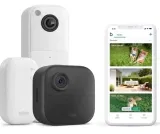 Die neue Blink-Kamera Outdoor 4 + Blink Videotürklingel (Weiß) Kabellose intelligente HD-Sicherheitskamera