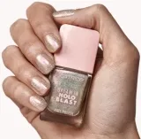 Catrice Dream In Holo Blast Nail Polish Nr. 060 (11ml) für 2,00 € inkl. Prime-Versand (statt 3,95 €)