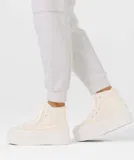 Converse Chuck Taylor All Star Lift 2X Platform Sherpa für 54,99 € inkl. Versand (statt 95,00 €)