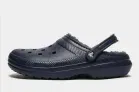 Crocs Classic Lined Clog (Gr. 41-42 bis 46-47) für 10,00 € inkl. Versand (statt 21,00 €)
