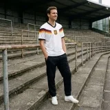 Deutschland Retro Trikot von Jelex