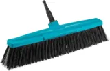 Gardena combisystem-Straßenbesen (3622-20) für 13,79 € inkl. Prime-Versand (statt 22,99 €)