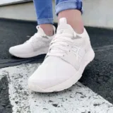 ASICS GEL-Lyte V RB Sneaker in weiß [Gr. 37, 41,5, 42,5 – 46 & 48] – für 46,37€ inkl. Versand statt 59,90€