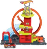 Hot Wheels City Super-Looping Feuerwache – Spielset mit manuellem Aufzug und wasserähnlicher Rampe für 19,99 € inkl. Prime-Versand (statt 32,99 €)