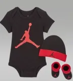 Jordan 3-teiliges Baby-Set bei Nike für nur 16,99 € inkl. Versand -Nike Member
