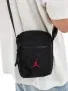 Jordan – Festivaltasche in Schwarz mit Logo für 14,95€ inkl. Versand statt 23€