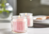 Ikea: Vers. Duftkerzen im Glas für 0,50€ (Brenndauer 12 Std.)