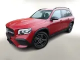 Mercedes-Benz GLB 200 DCT AMG Line (Benzin, 177 PS, EZ 01/25 10 km, rot, automatisch) für 42.988,00 €
