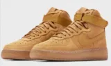 NIKE Air Force 1 High LV8 3 Kinder Schuhe (Gr. 36/36,5/38/38,5) für 70,00 € inkl. Versand (statt 99,99 €)
