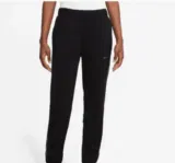 NIKE Sportswear Pants (XS bis L ) für 24,99 € inkl. Versand