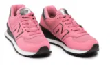 New Balance WL574DT2 Damen Sneaker (Gr. 35 bis 41,5) für 61,60 € inkl. Versand (statt 75,00 €)