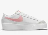 Nike Blazer Low Platform Damenschuh für 49,99€ statt 75€ [Nike Member]